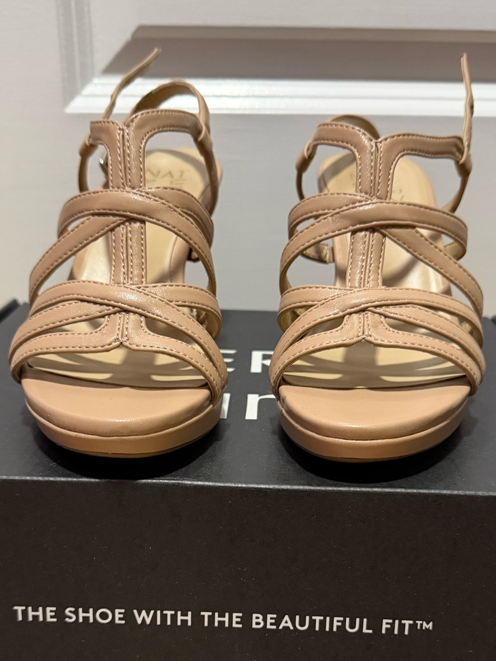 Naturalizer Baylor Strappy Platform Sandals Crème Brûlée Nude Spike Heel Size 6M - Picture 4 of 6